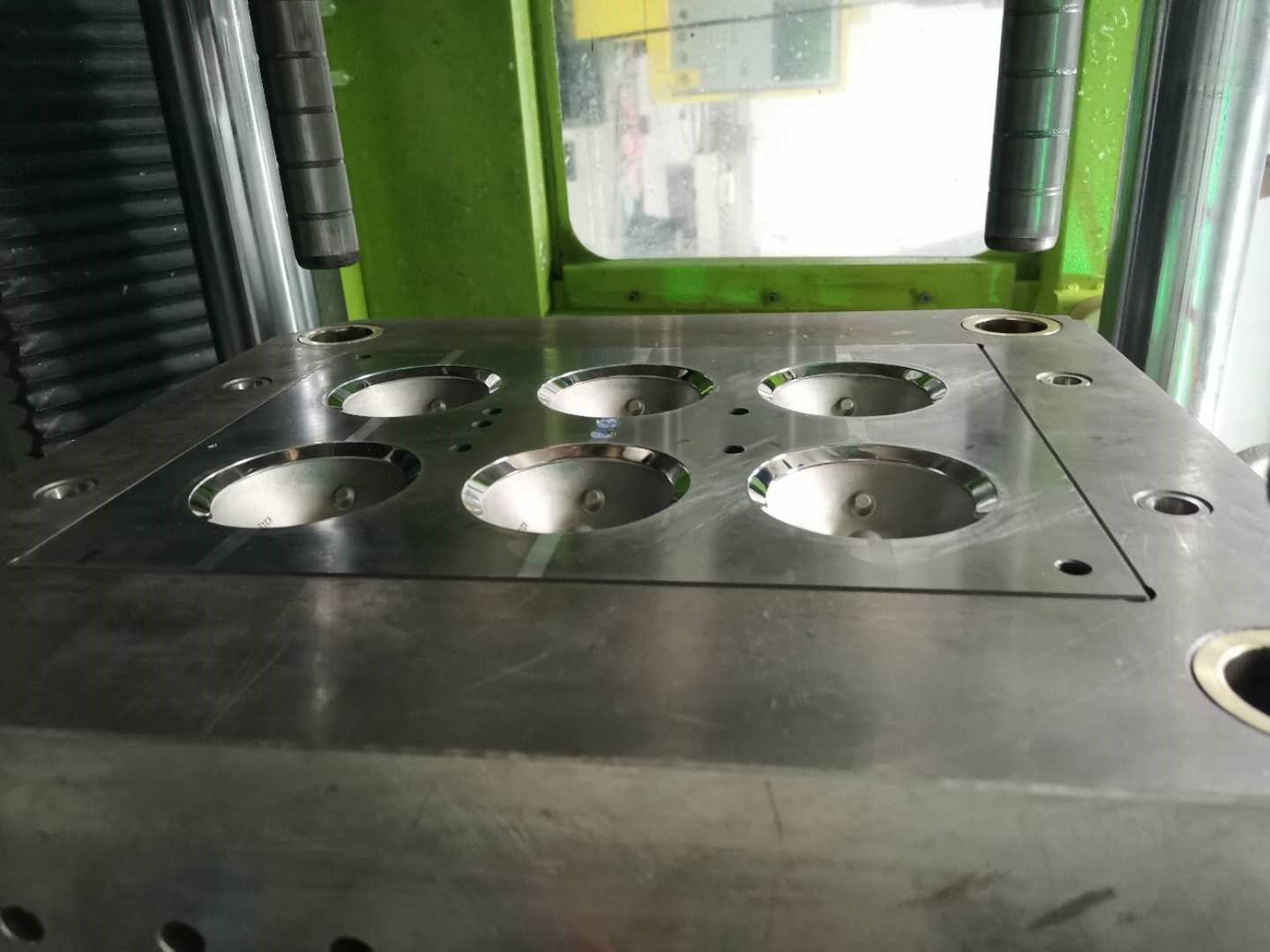 LSR valve mould 